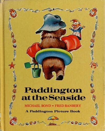 Cover of Paddington at the seaside